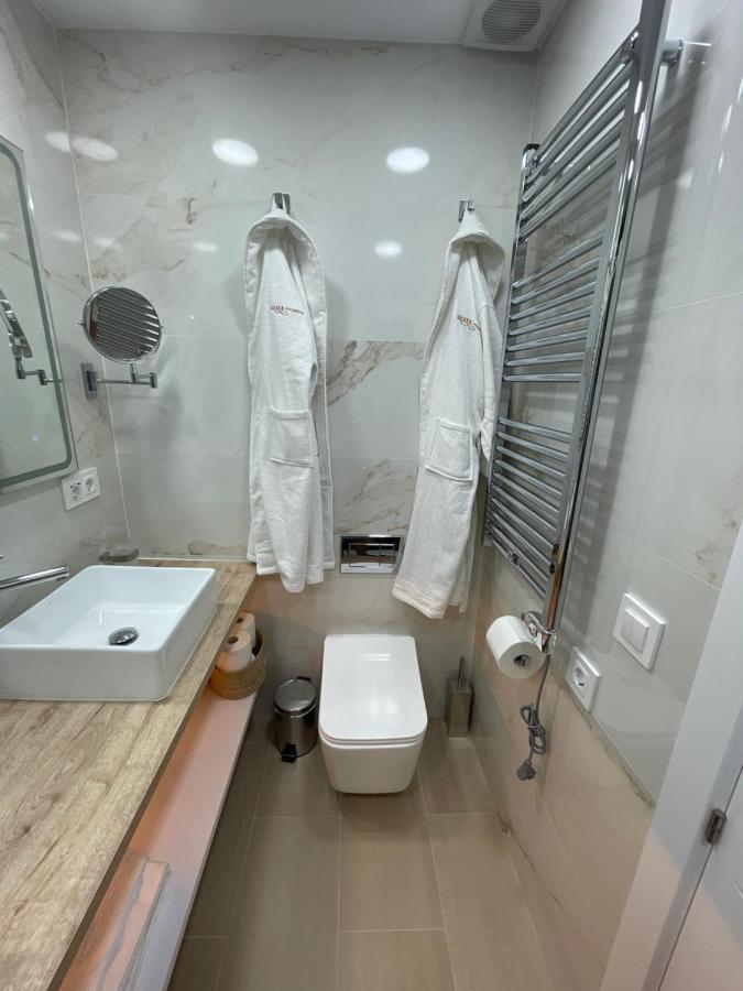 Suara Apartamentos 3 Madrid Dış mekan fotoğraf